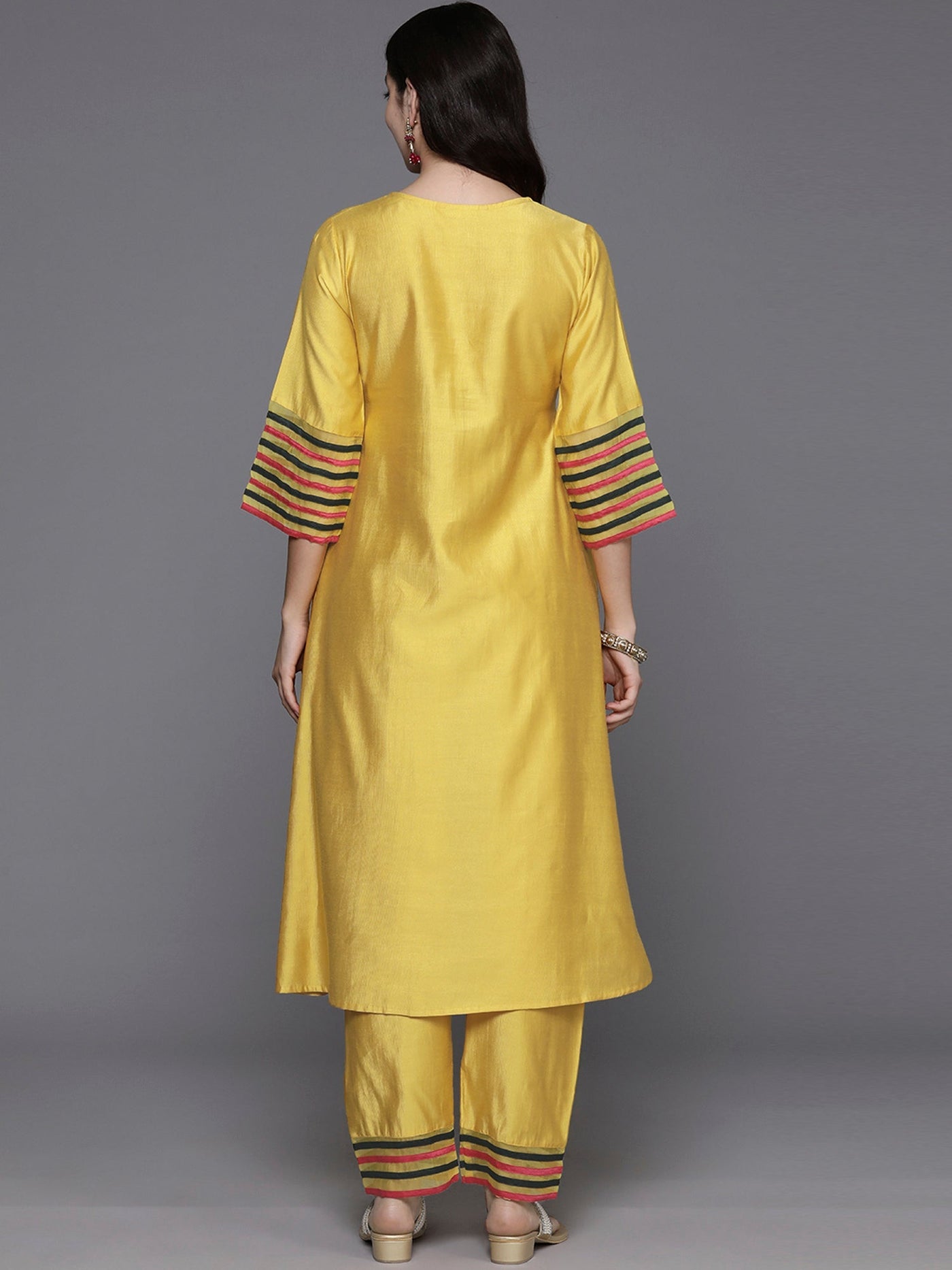 Women's Yellow Silk Blend Kurta Set