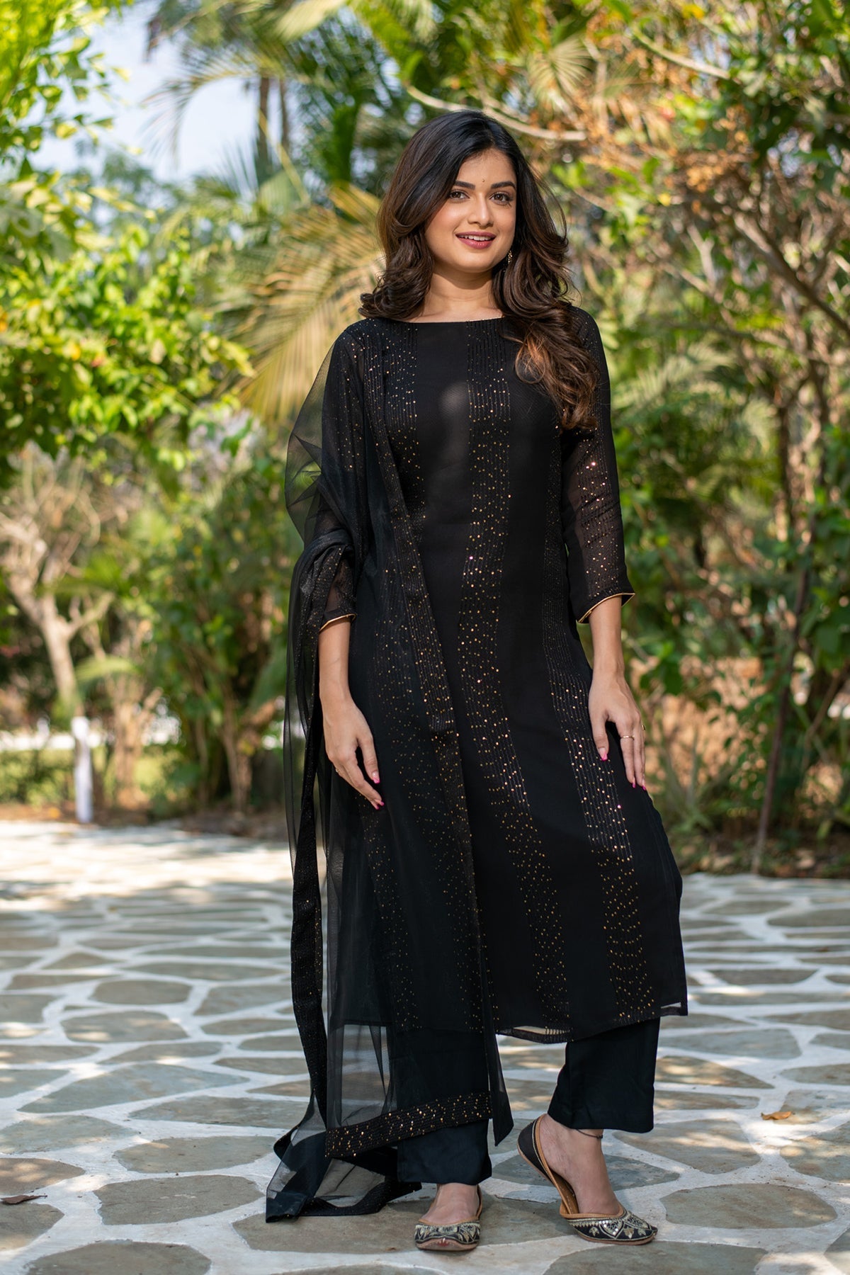 Women's Black And Gold Thread Work Kurta Set