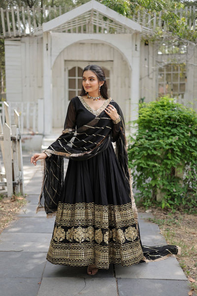 Women's Black Cotton Embroidery Anarkali Set