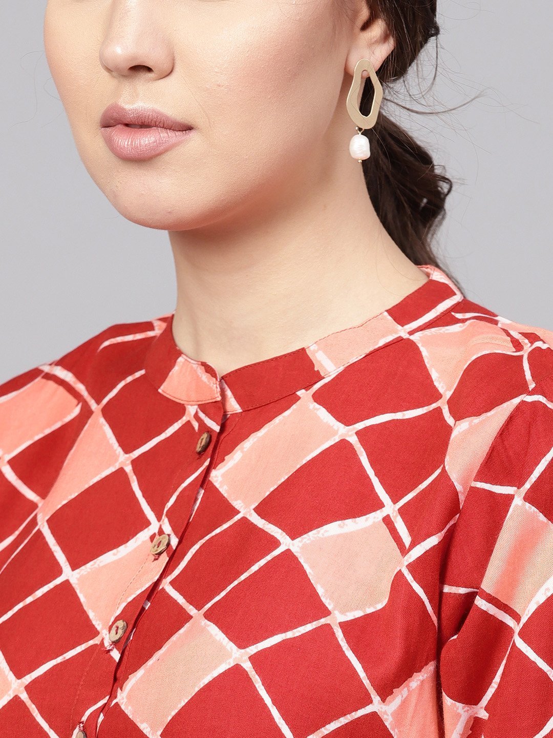 Women's Maroon Printed 3/4 Sleeve Coller Neck Rayon Casual Top