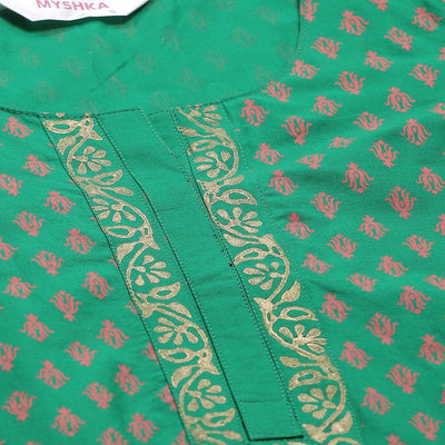 Women's Green Cotton Printed 3/4 Sleeve Round Neck Casual Kurta Only