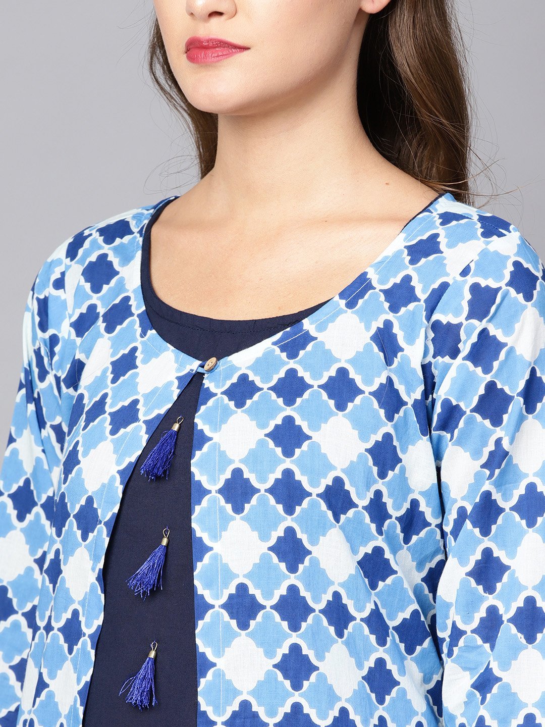 Women's Blue Cotton Printed Full Sleeve Round Neck Casual Kurta Only