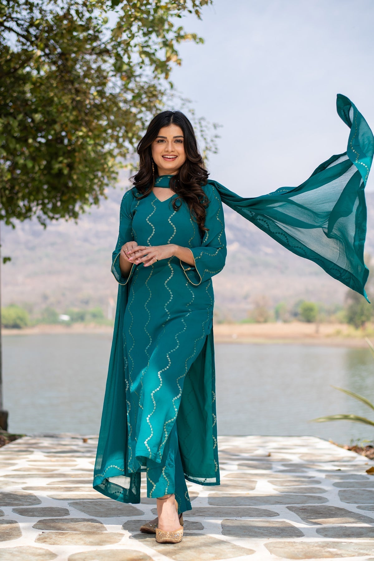 Women's Teal Green Sequin Kurta Set