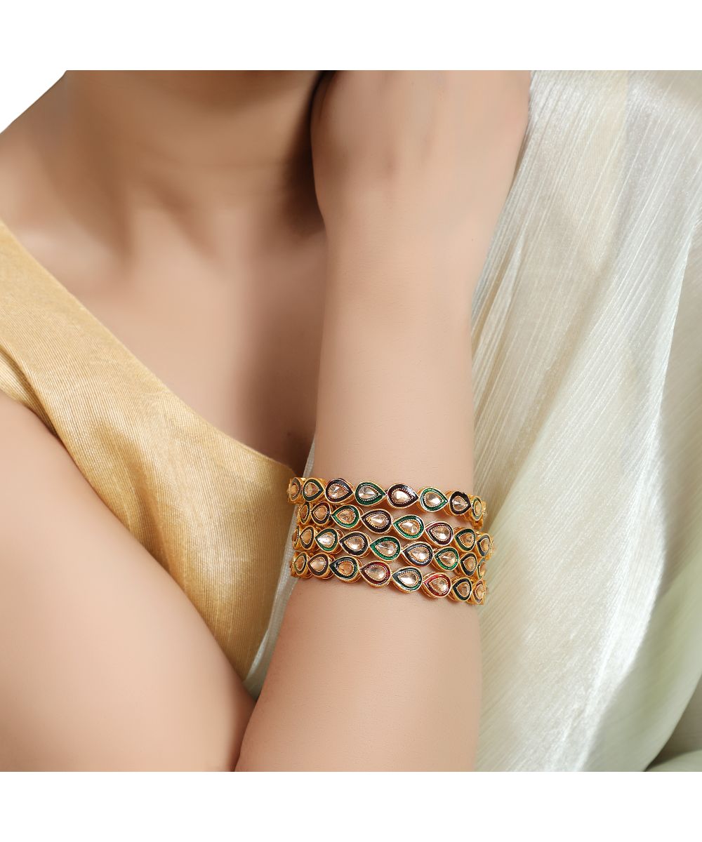 Women's Gold Plated Kundan Studded Set of 4 Bangles