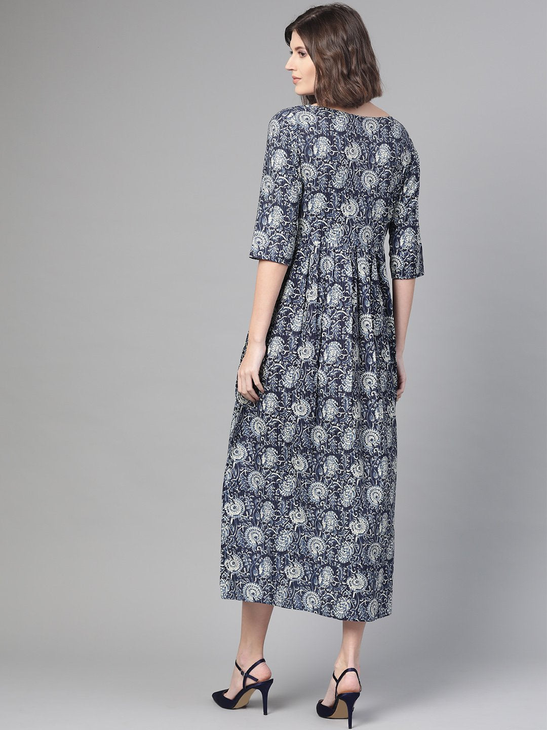 Women's Nayo Navy Blue & Cream Floral Printed Maxi Dress