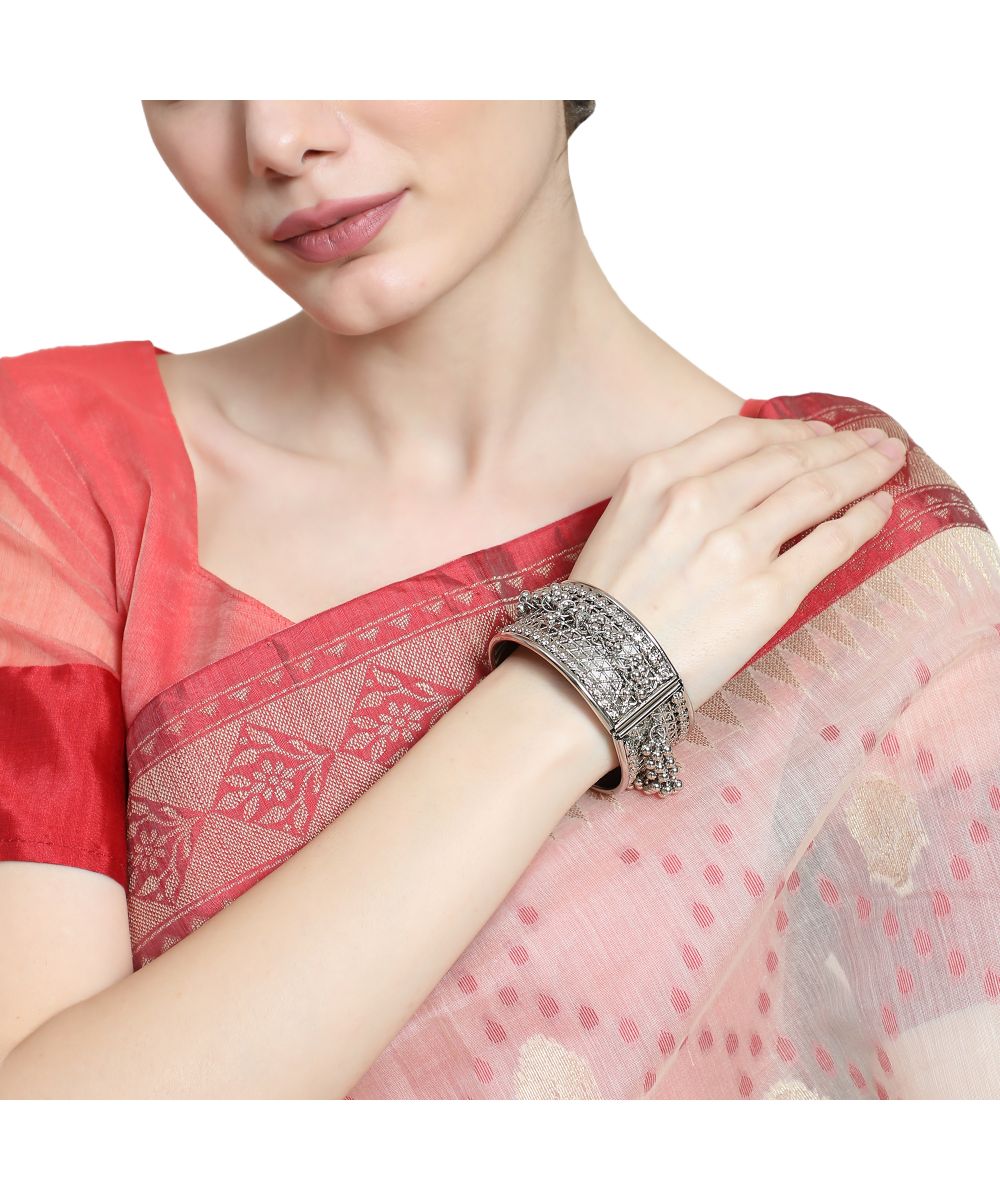 Women's Contemporary Oxidised Broad Bracelet with ghungru studded