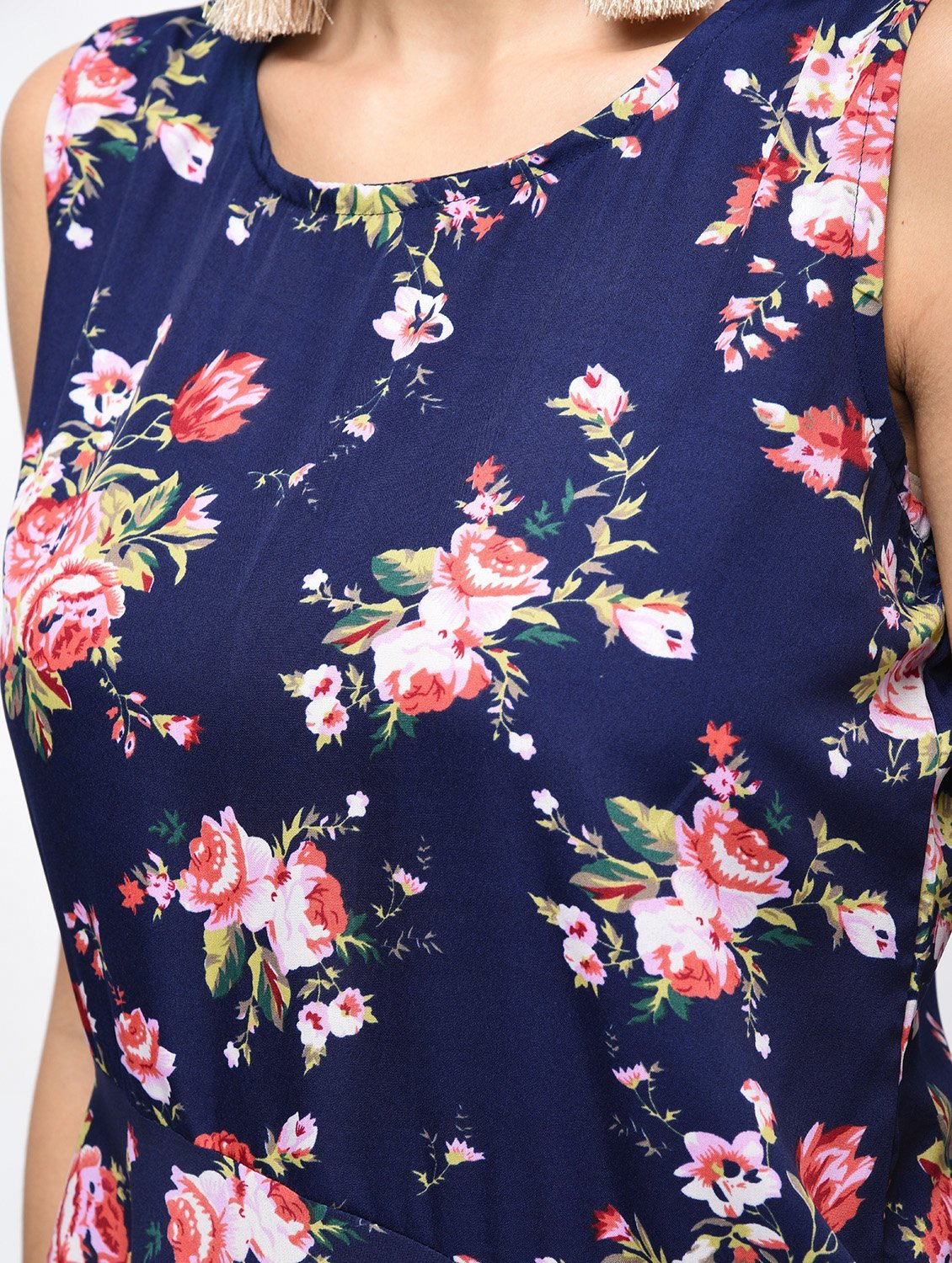 Women's Dark Blue Polyester Printed Sleeveless Round Neck Casual Kurta Only