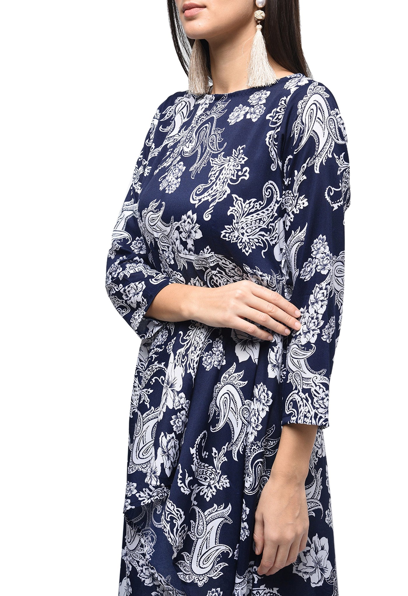 Women's Blue Polyester Printed Regular Sleeves Round Neck Casual Kurta Only