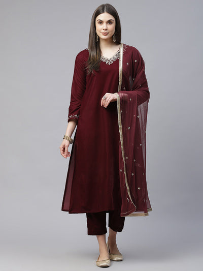 Women's Maroon Velvet Hand Work Kurta Pant With Net Dupatta Set
