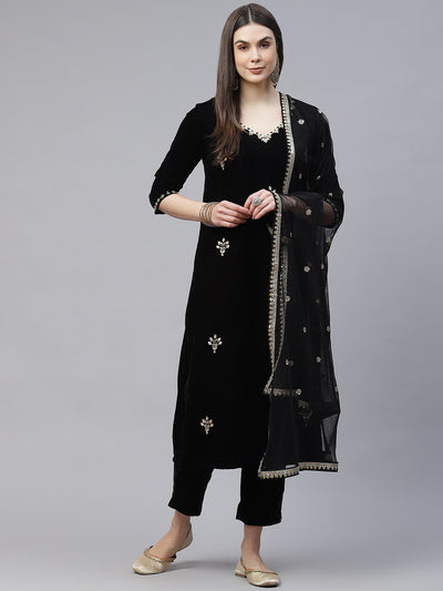 Women's Black Velvet Hand Work Kurta Pant With Net Dupatta Set