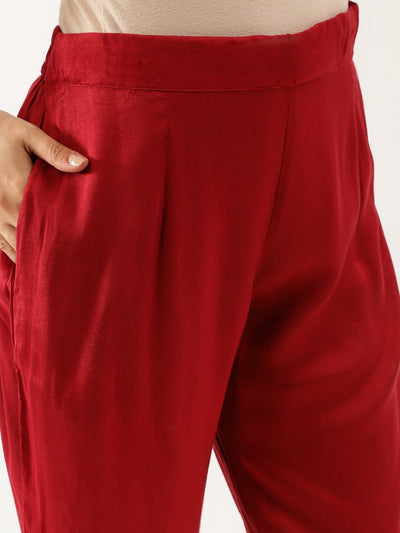 Women's Maroon Plain Velvet Bead Work Embroidered Kurta Set With Organza Dupatta