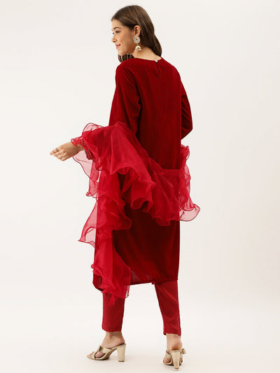 Women's Maroon Plain Velvet Bead Work Embroidered Kurta Set With Organza Dupatta