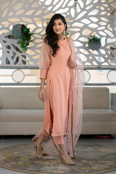 Women's Peach Thread Work Kurta With Organza Sleeves (3pc Set)