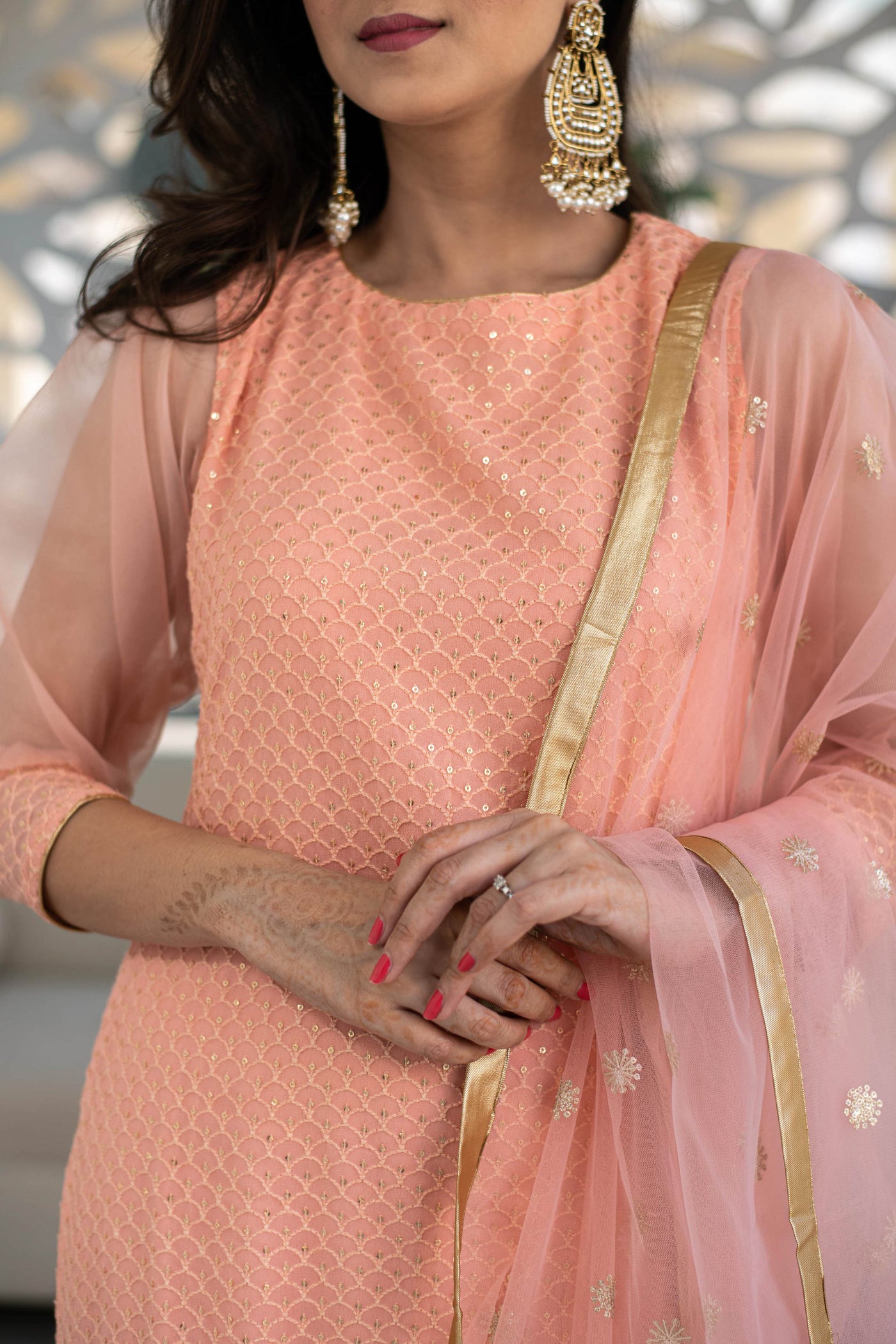 Women's Peach Thread Work Kurta With Organza Sleeves (3pc Set)