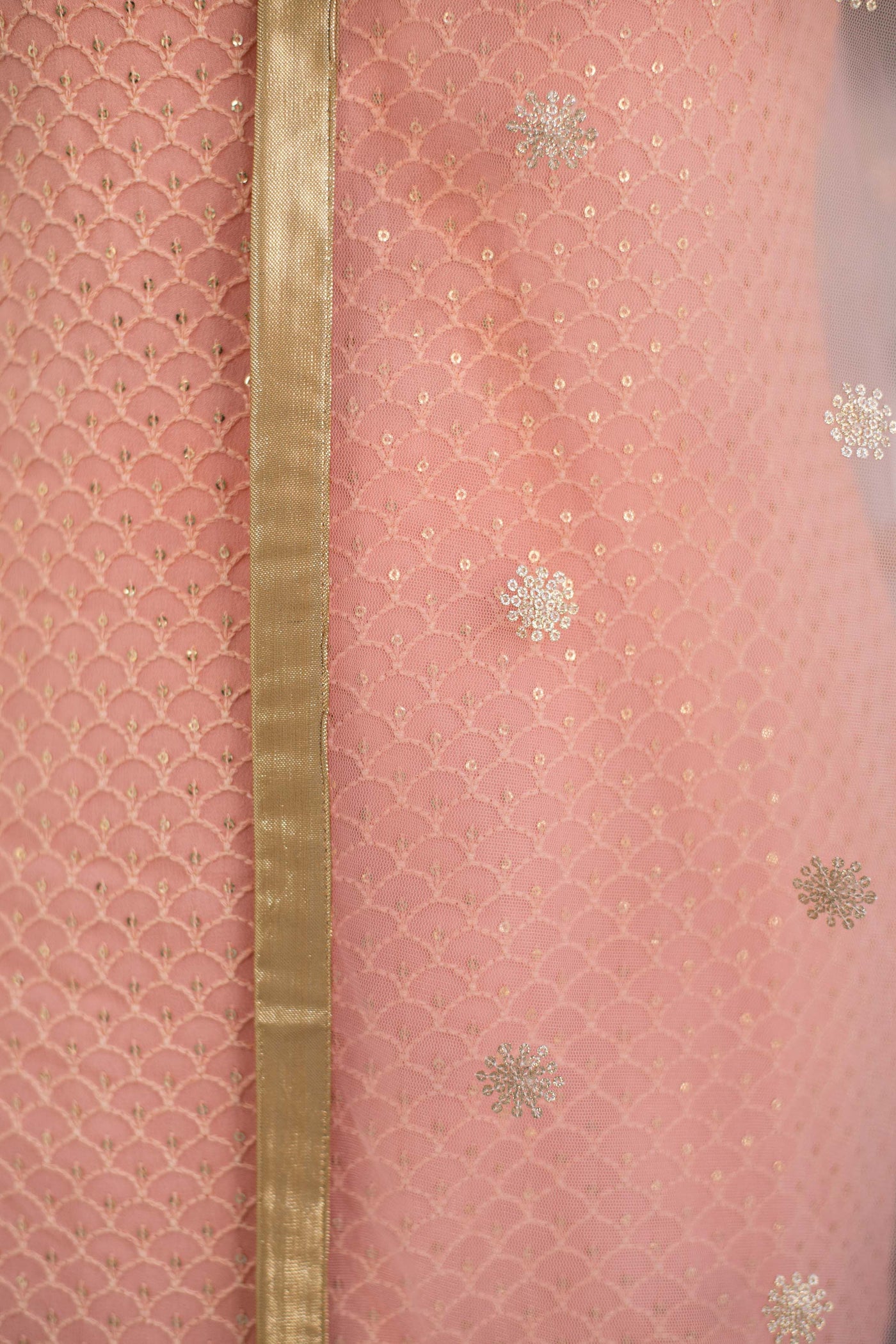 Women's Peach Thread Work Kurta With Organza Sleeves (3pc Set)