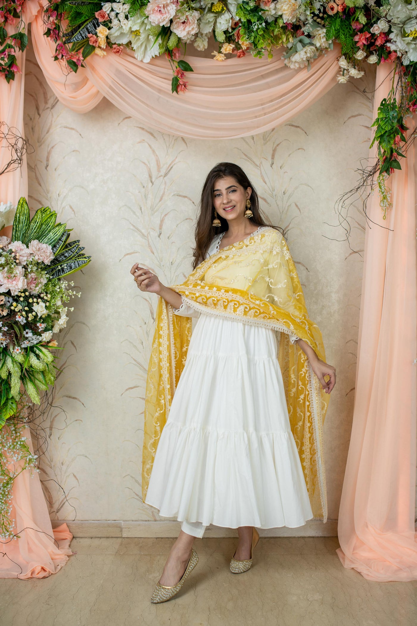 Women's White 3-Tiered Kurta With Dupatta
