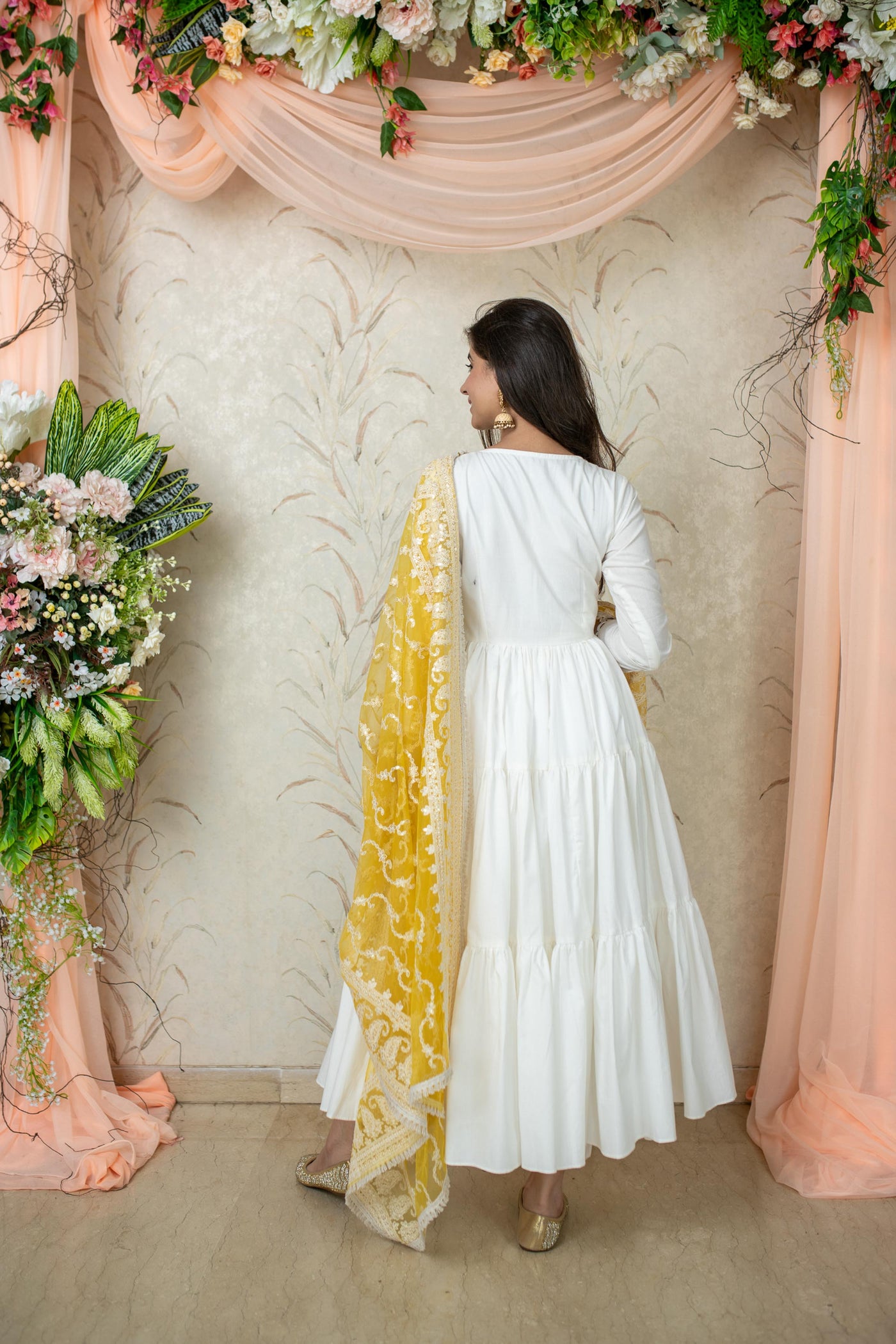 Women's White 3-Tiered Kurta With Dupatta