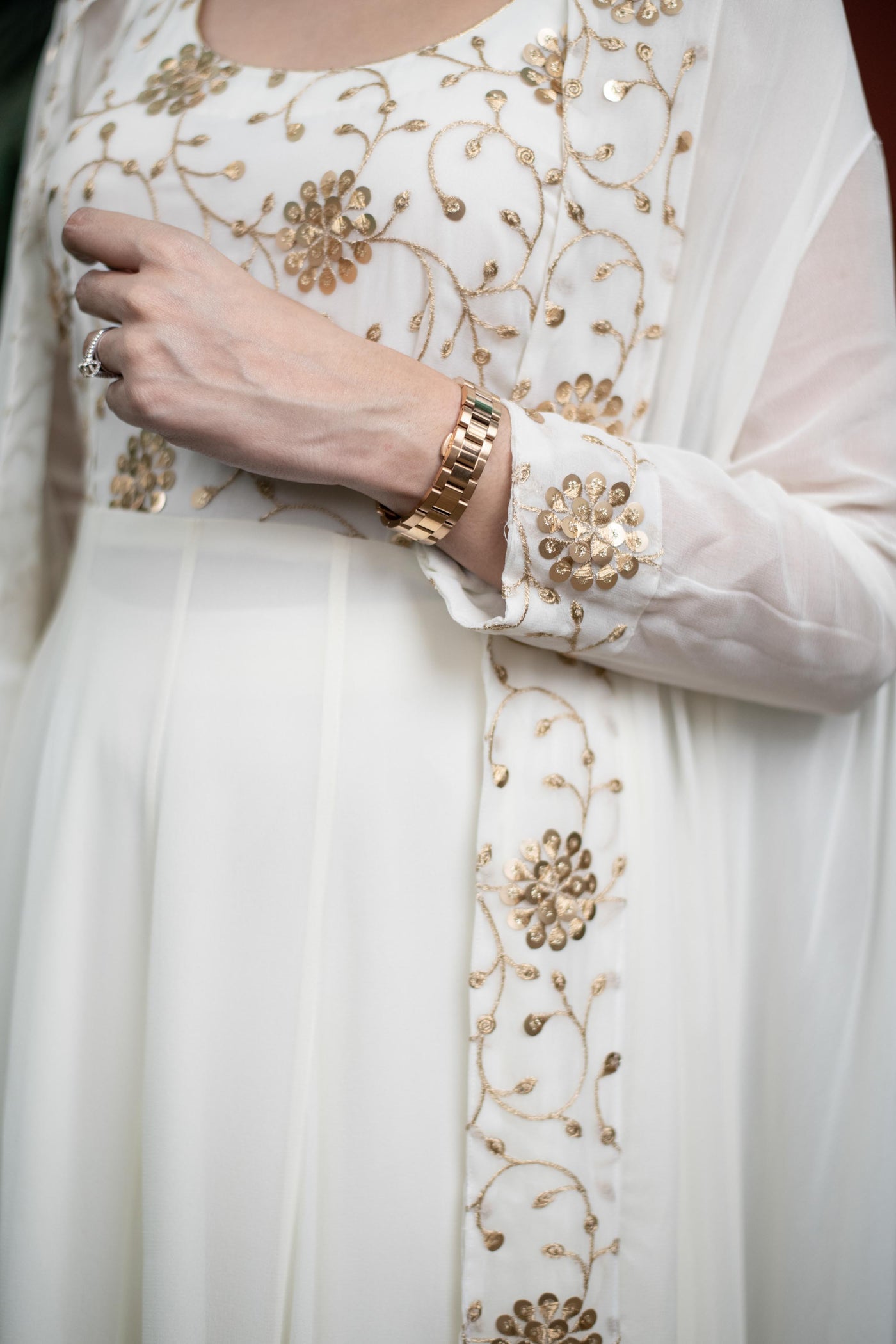 Women's Off White Jacket Gown With Sequin And Zari Work (2pcs Set)