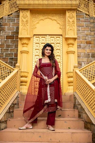 Women's Maroon Georgette Kurta Set