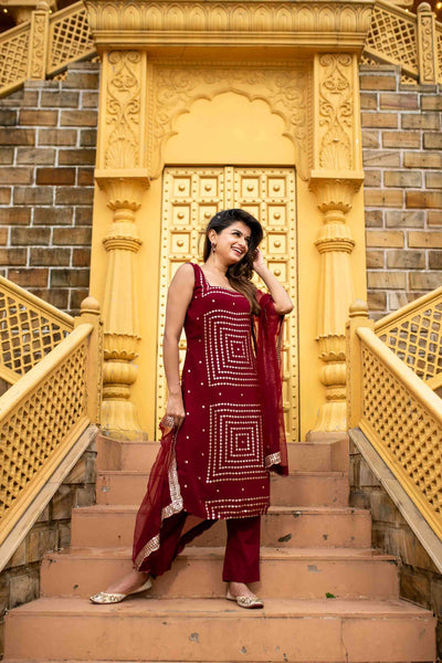 Women's Maroon Georgette Kurta Set