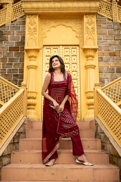 Women's Maroon Georgette Kurta Set