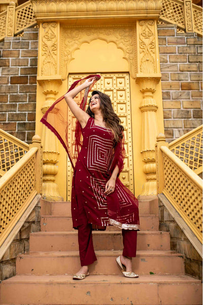 Women's Maroon Georgette Kurta Set