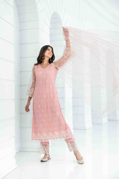 Women's Peach Pakistani Thread Work Kurta Set