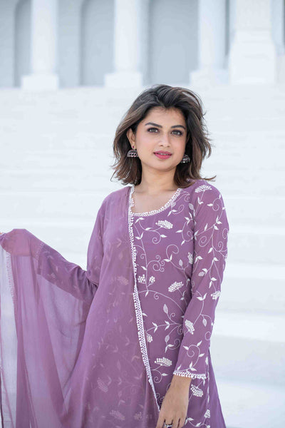 Women's Lilac Thread Work Georgette Kurta Set