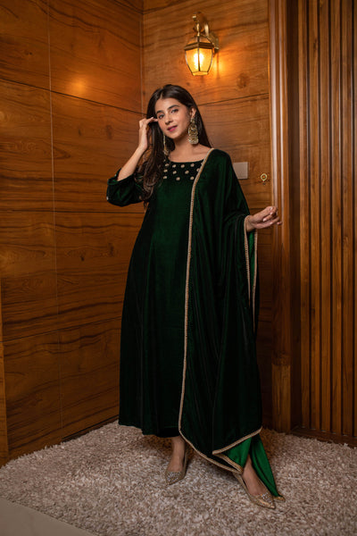 Women's Bottle Green Hand Work Velvet Kurta Set