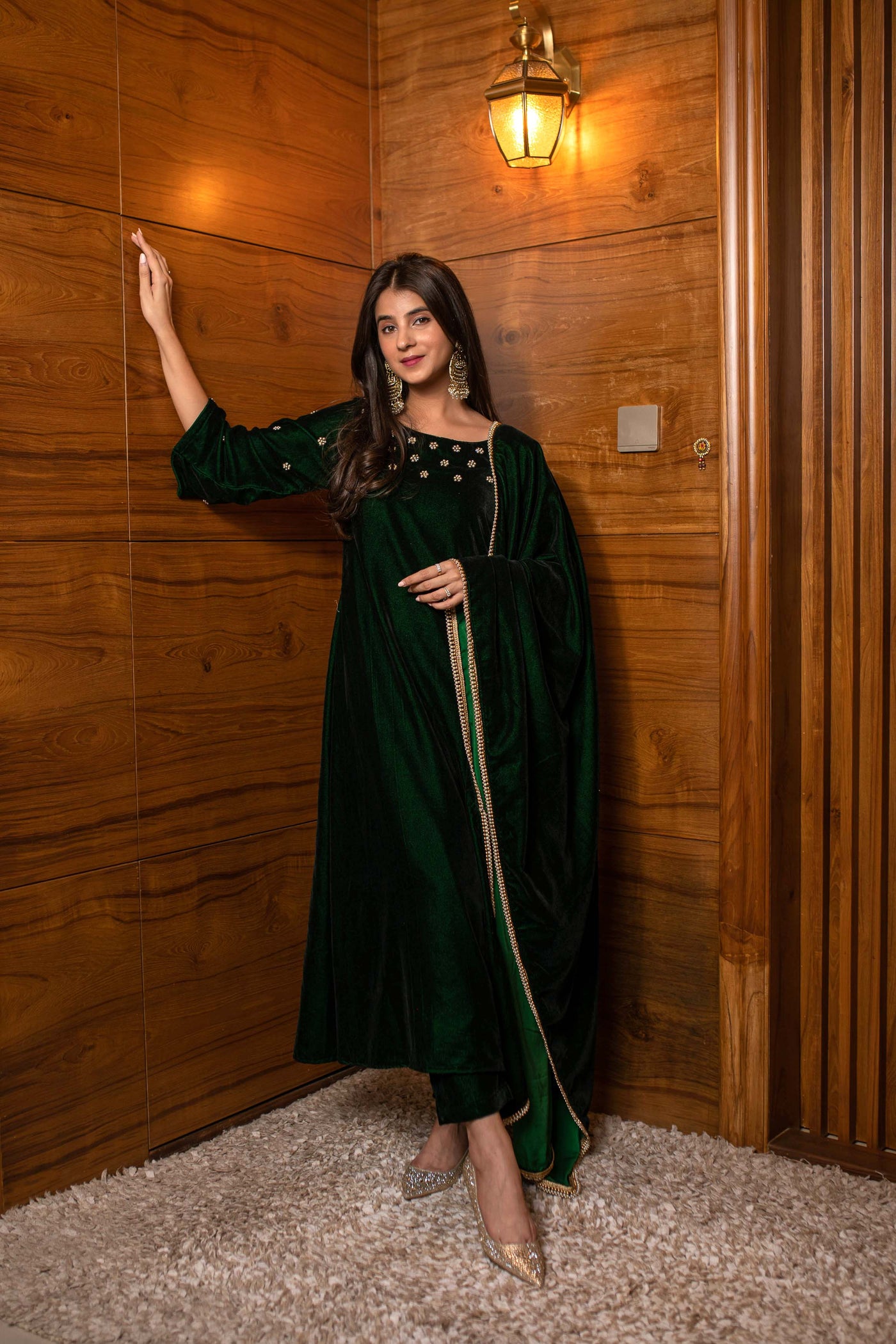 Women's Bottle Green Hand Work Velvet Kurta Set