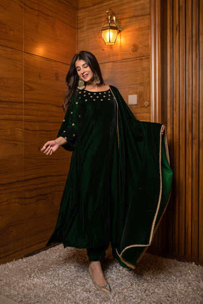 Women's Bottle Green Hand Work Velvet Kurta Set