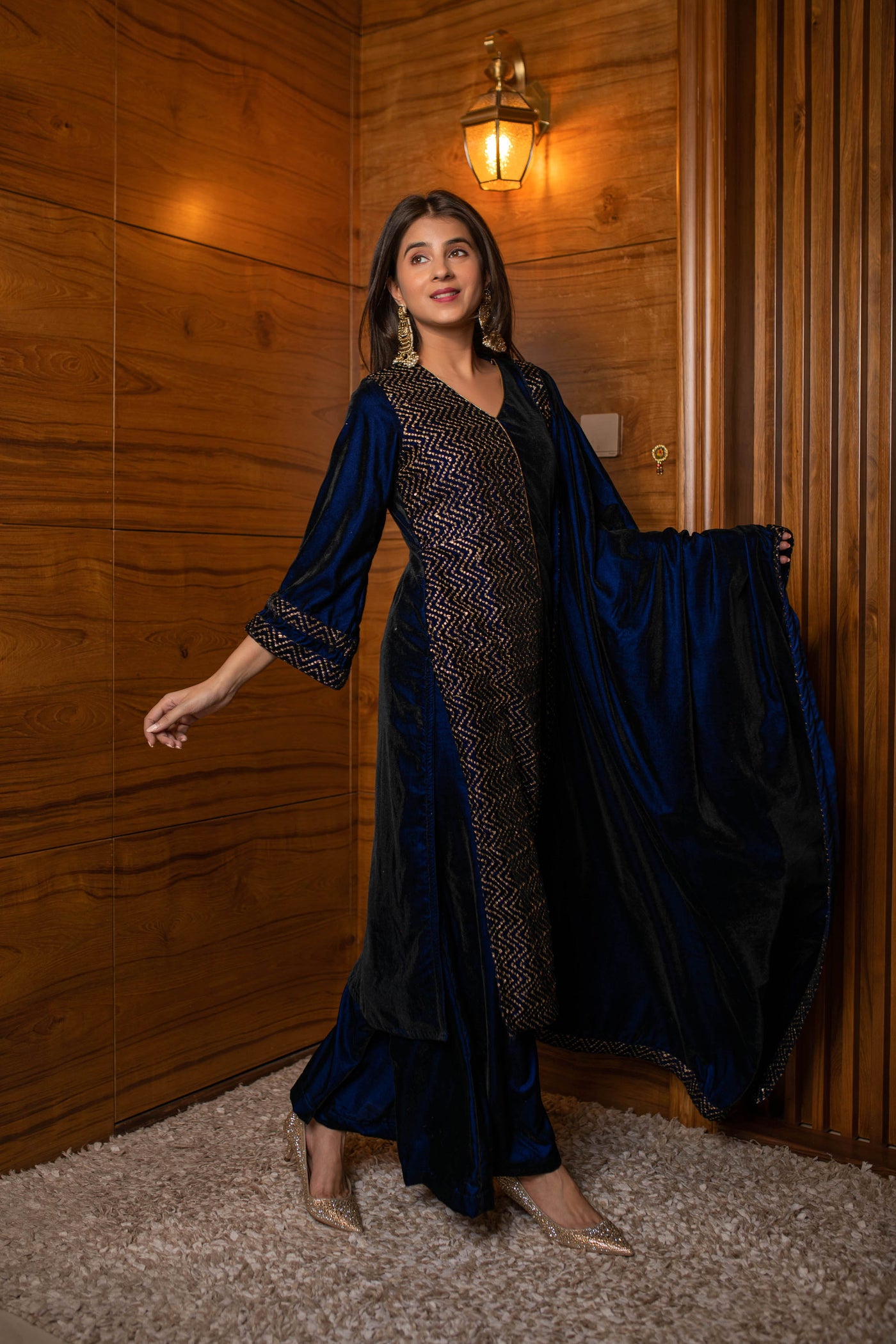 Women's Royal Blue Pannel Kurta Set