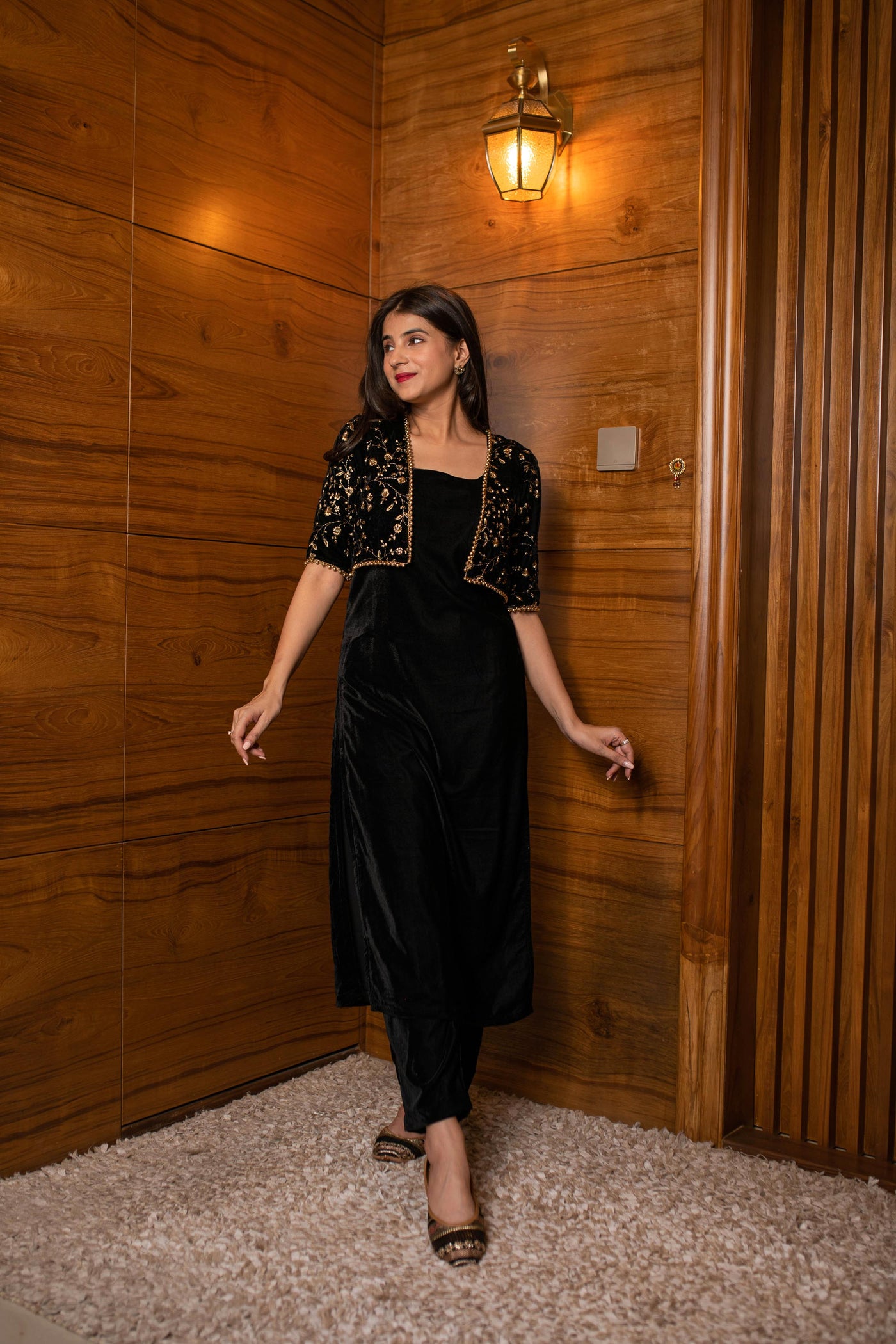 Women's Black Overcoat Velvet Set