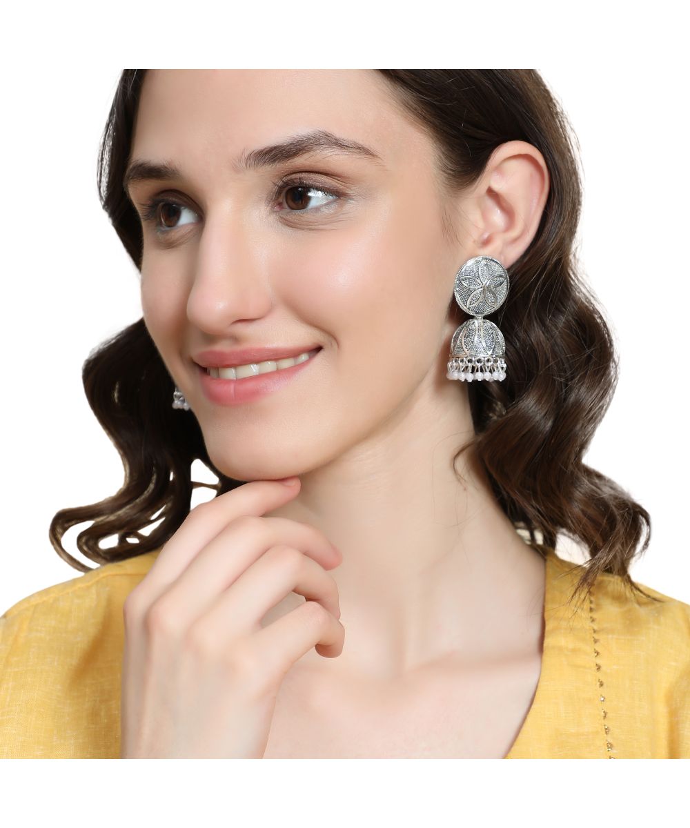 Women's Classic Silver Plated Metallic Plated Jhumka Earring
