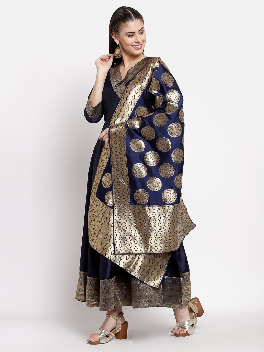 Women's Multi Silk Solid 3/4 Sleeve V Neck Casual Anarkali Gown