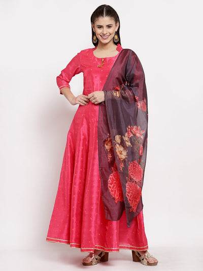 Women's Pink Silk Solid 3/4 Sleeve Round Neck Casual Anarkali Gown