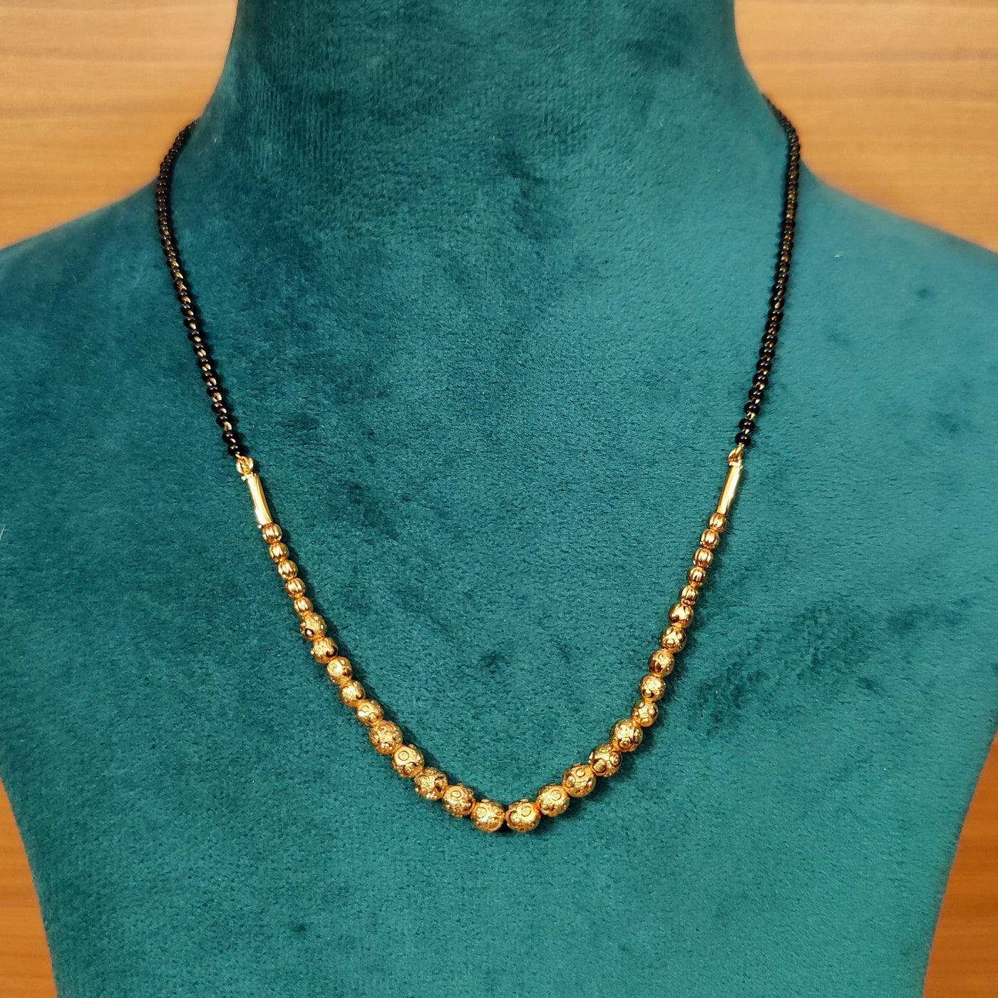 Women 's Gold Plated Ethnic Look Mangalsutra