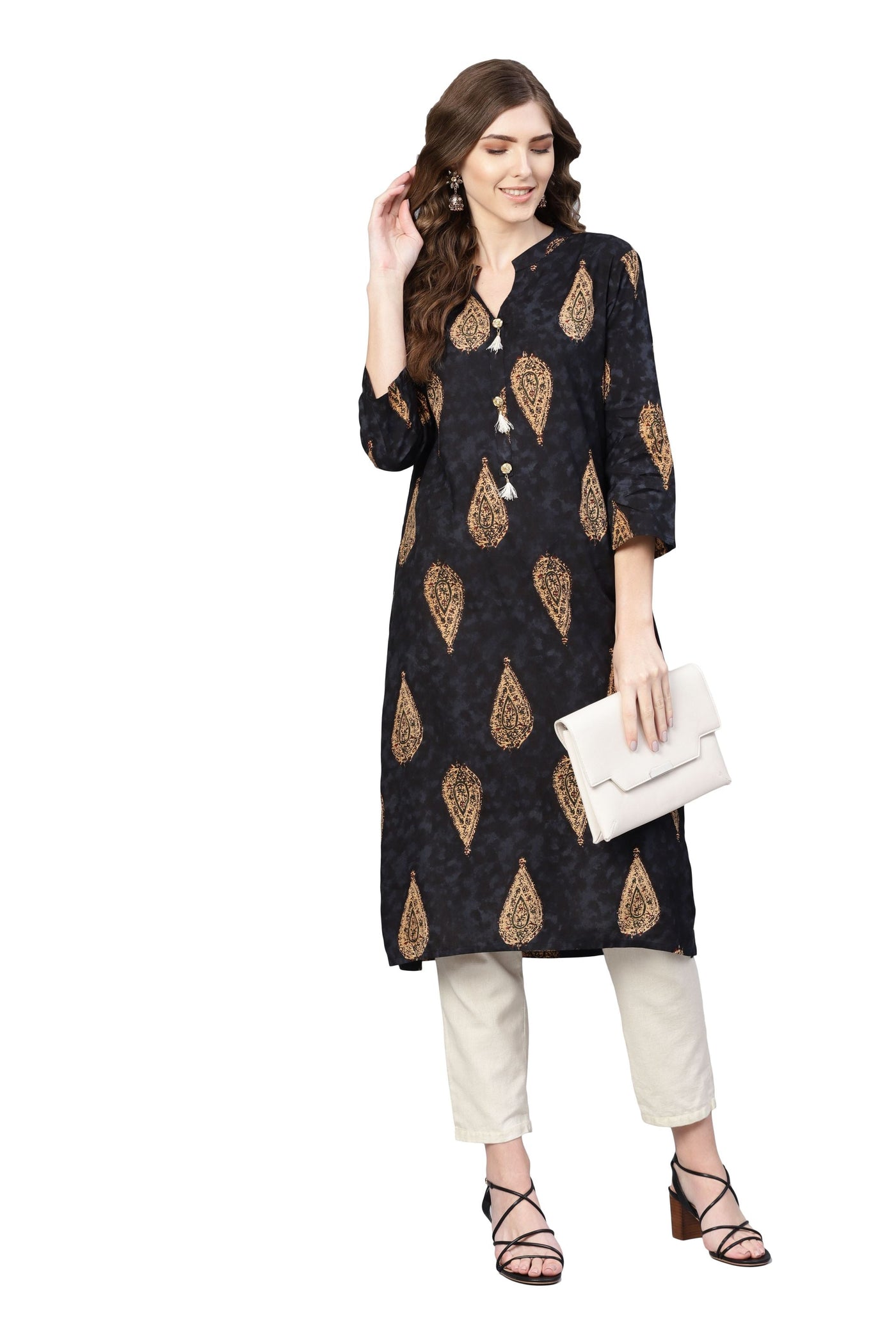 Women's Maroon Rayon Printed 3/4 Sleeve Round Neck Kurti