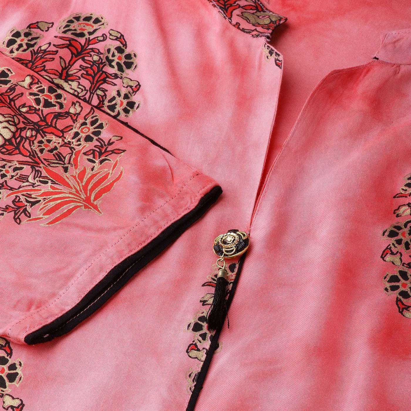 Women's Pink Rayon Printed 3/4 Sleeve Round Neck Kurti