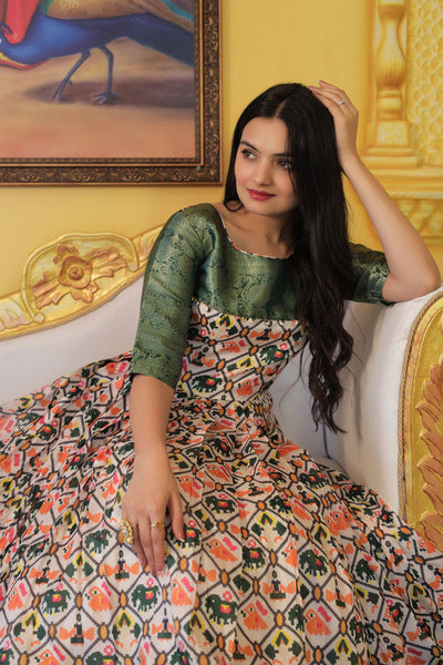 Women's Green Soft Silk Patola Print With Jacquard Weaving Work Anarkali Dress