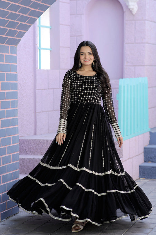Women's Black Faux Blooming Sequins With Zari Embroidered Anarkali Dress