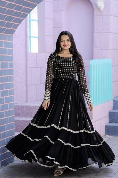 Women's Black Faux Blooming Sequins With Zari Embroidered Anarkali Dress