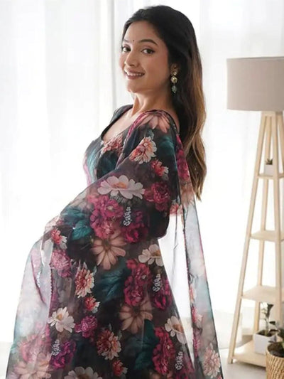 Women's Flared Georgette Anarkali With Printed Dupatta Set (Black)