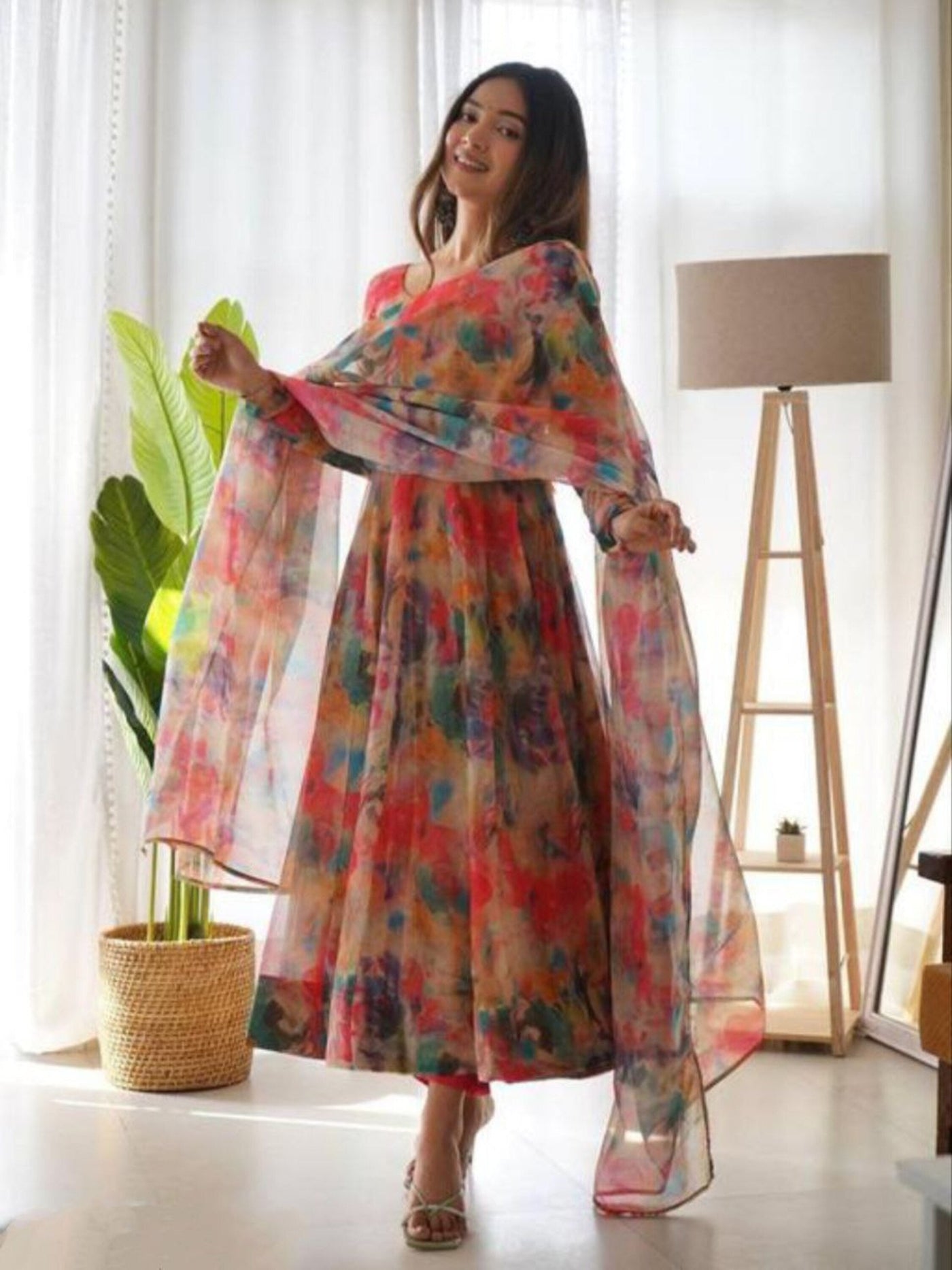 Women's Flared Floral Printed Georgette Anarkali With Printed Dupatta Set For Women (Red)