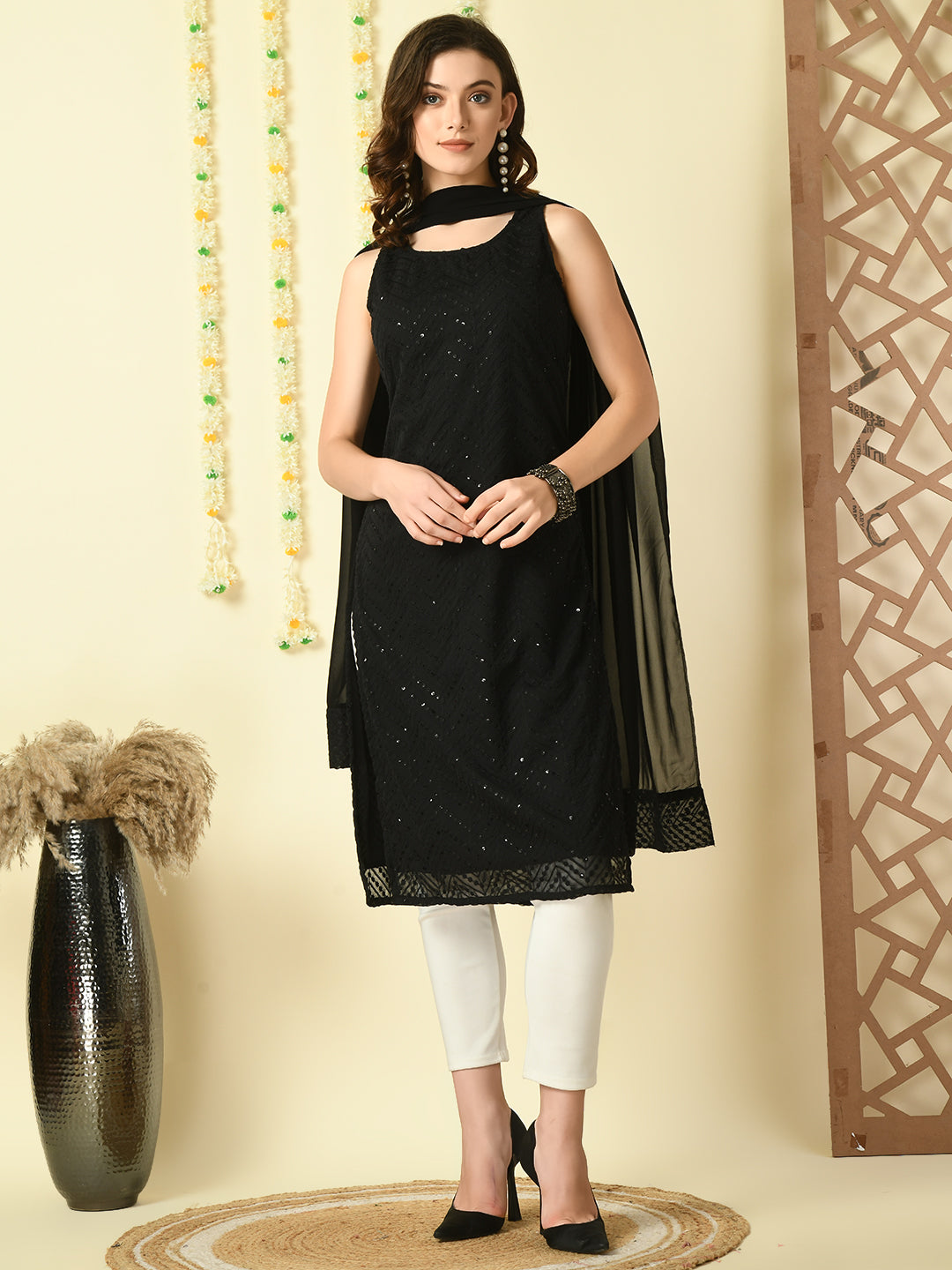 Black Georgette Sleeveless Straight Party  Kurta With Dupatta Set
