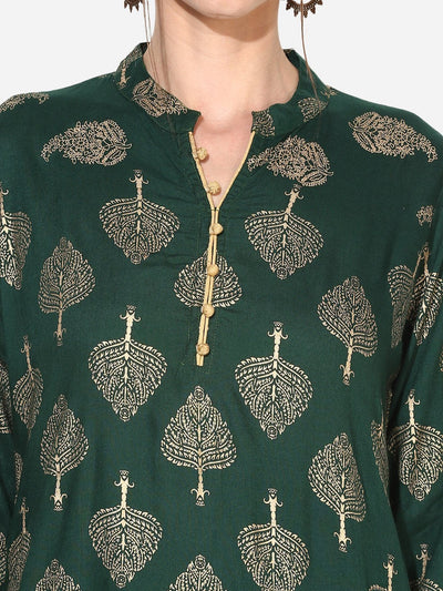 Women's Green Rayon Printed 3/4 Sleeve Round Neck Casual Kurta Only