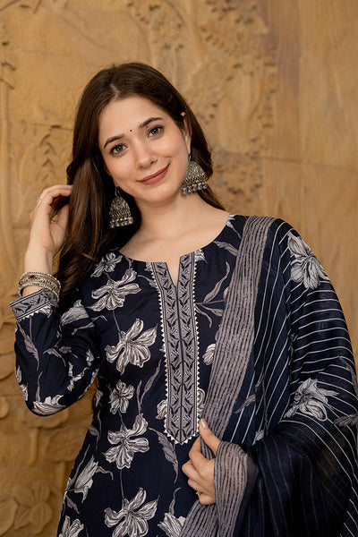 Women's Black Rayon Blend Floral Printed Straight Kurta Trouser With Dupatta