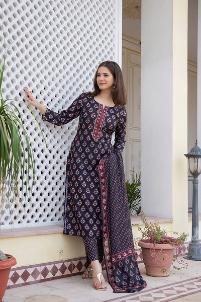Women's Black Rayon Blend Floral Printed Straight Kurta Trouser With Dupatta