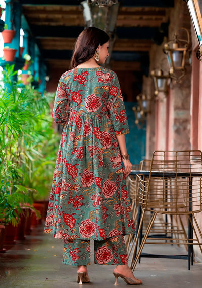 Women's Grey And red Printed Viscose Rayon Kurta, Pant And Dupatta Set