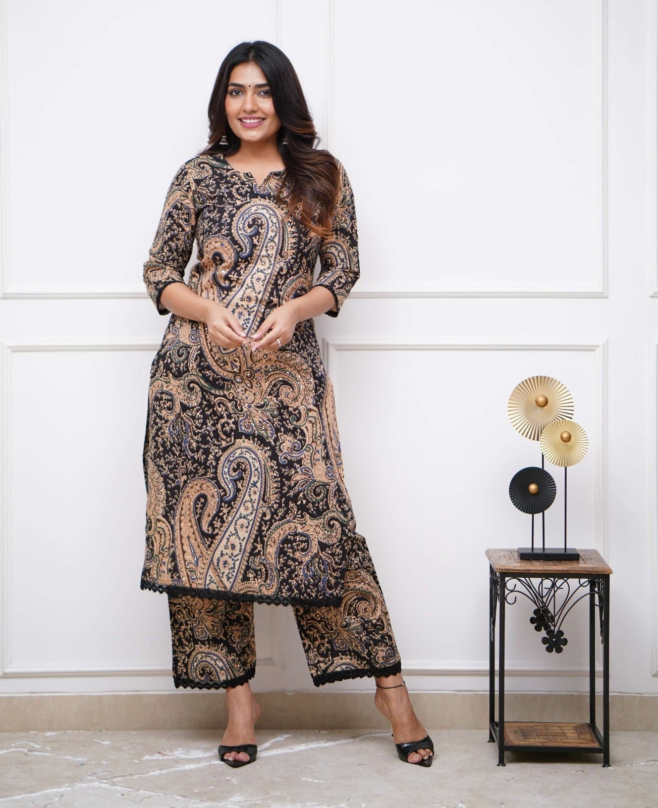 Women's Black Printed Viscose Rayon Kurta Set